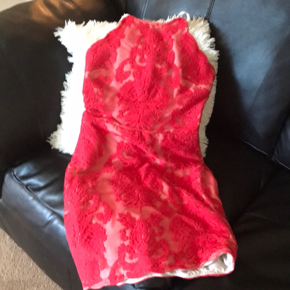 Dress with some details